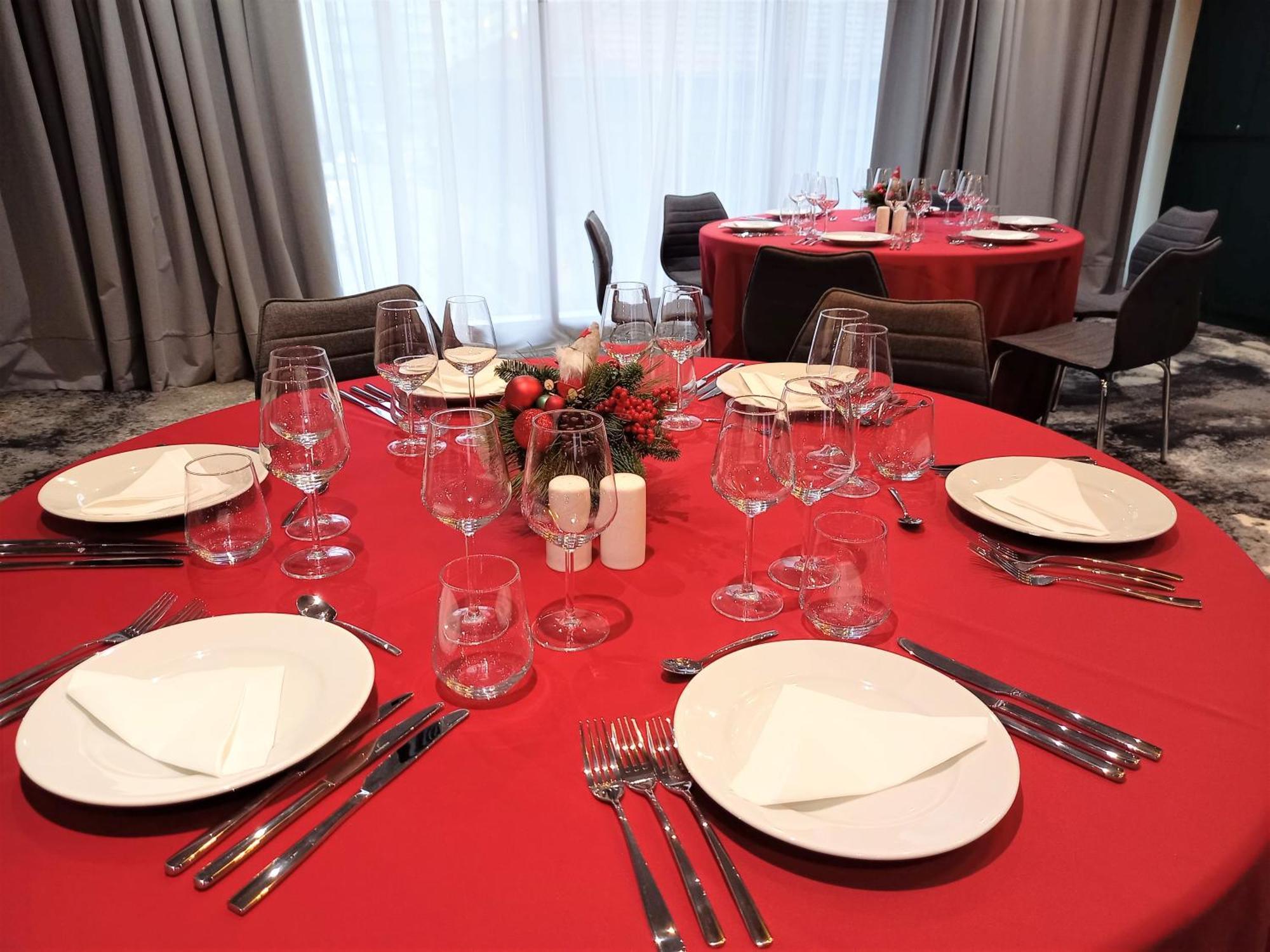 Готель Ibis Bucharest Politehnica Екстер'єр фото