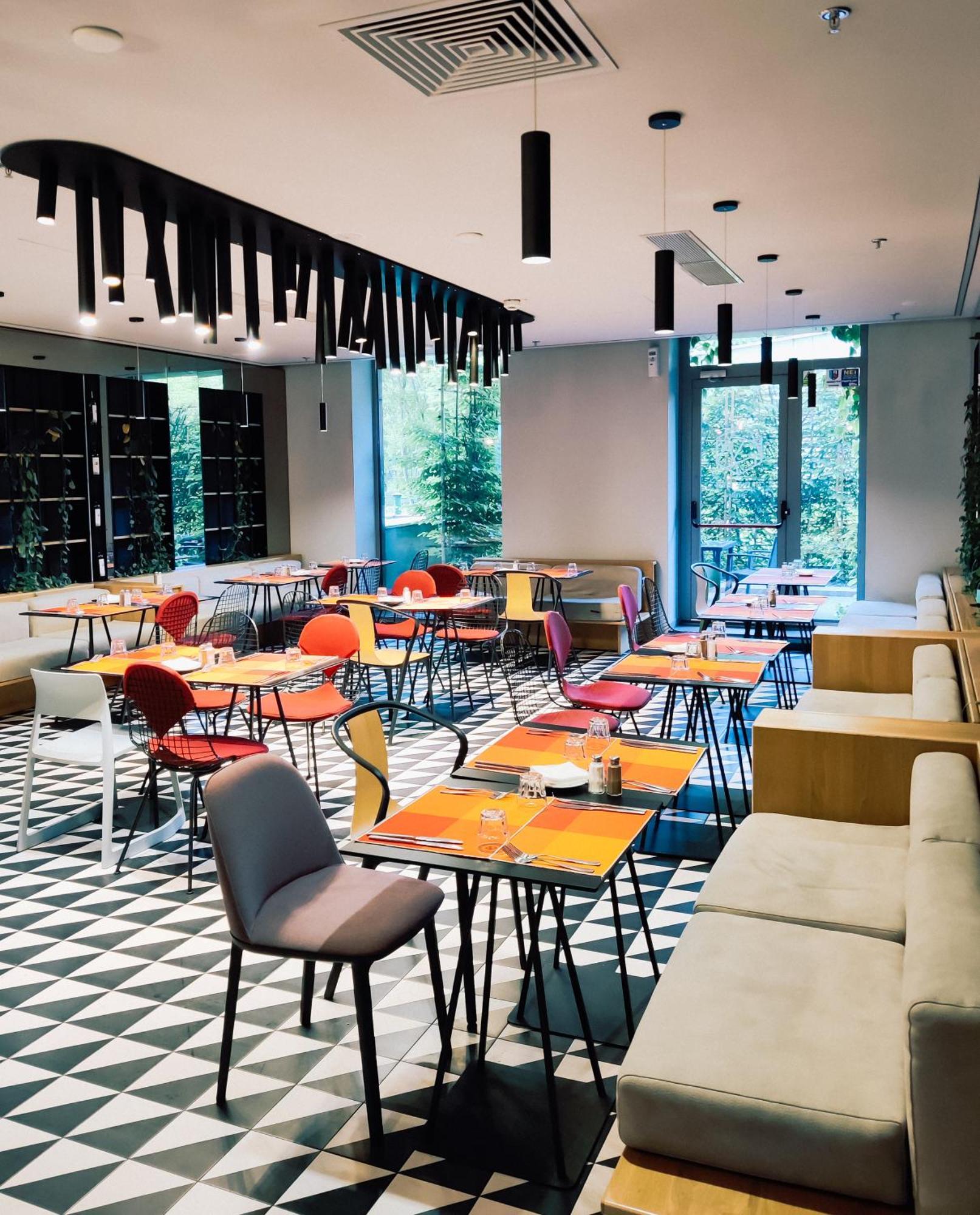Готель Ibis Bucharest Politehnica Екстер'єр фото